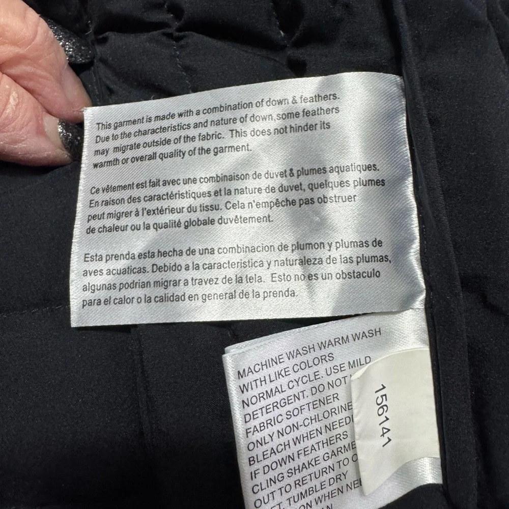 Michael‎ Kors hooded puffer jacket in navy. Size Small